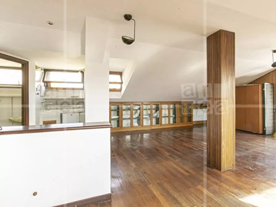 Immagine 22 di Appartamento in vendita  in POGGIO NATIVO 6 a Roma