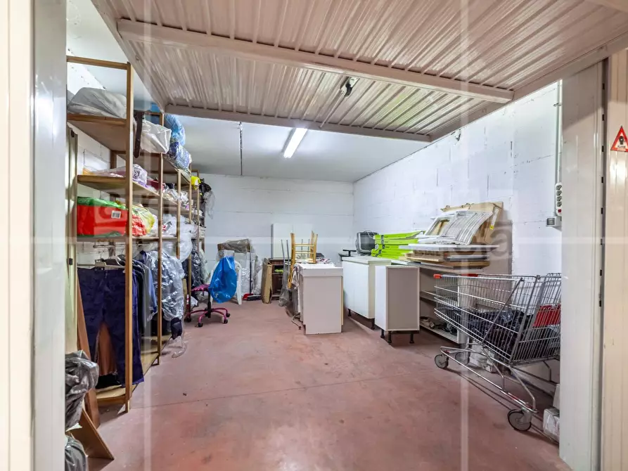 Immagine 21 di Appartamento in vendita  in Via Carlo Ludovico Bragaglia 92 a Roma