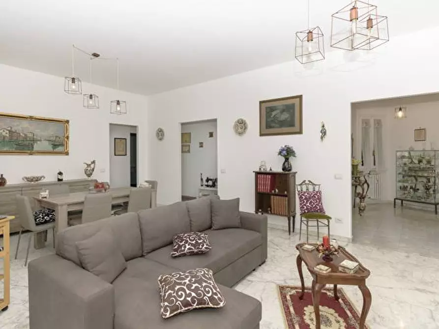 Immagine 1 di Appartamento in vendita  in Via Basilio Bricci 23 a Roma