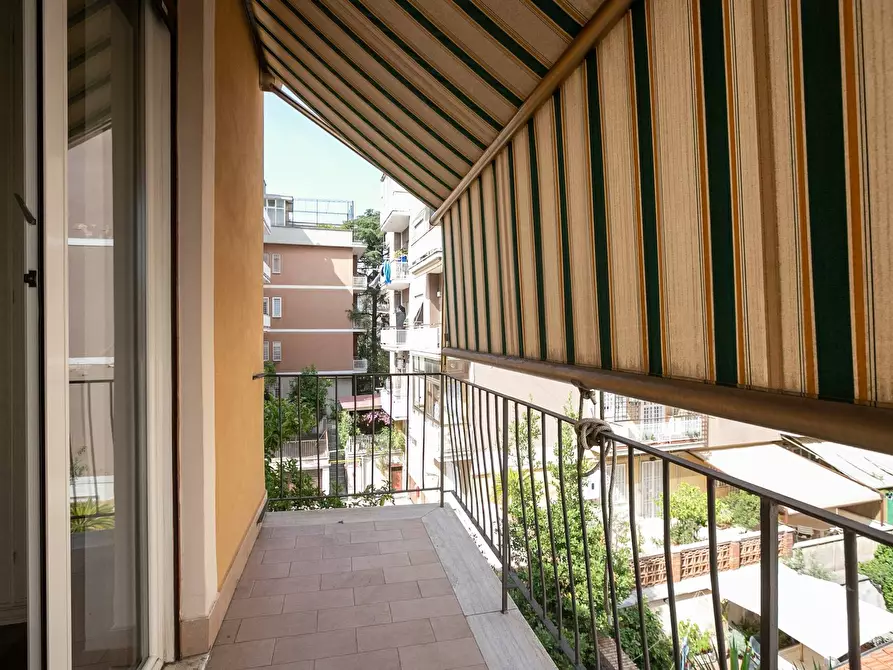 Immagine 26 di Appartamento in vendita  in Via Sesto Celere 9 a Roma