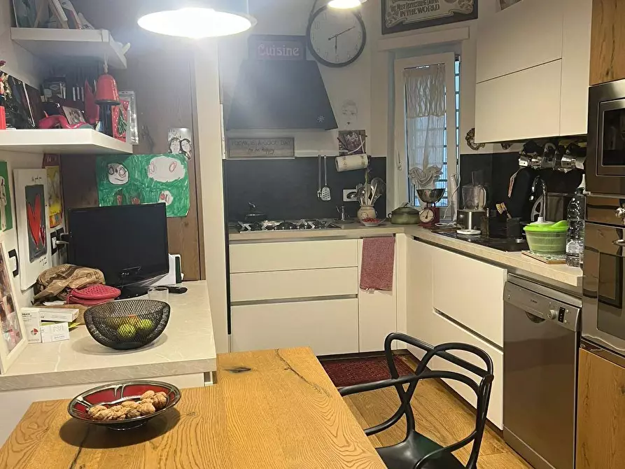 Immagine 5 di Appartamento in vendita  in Via Valsavaranche 2 a Roma