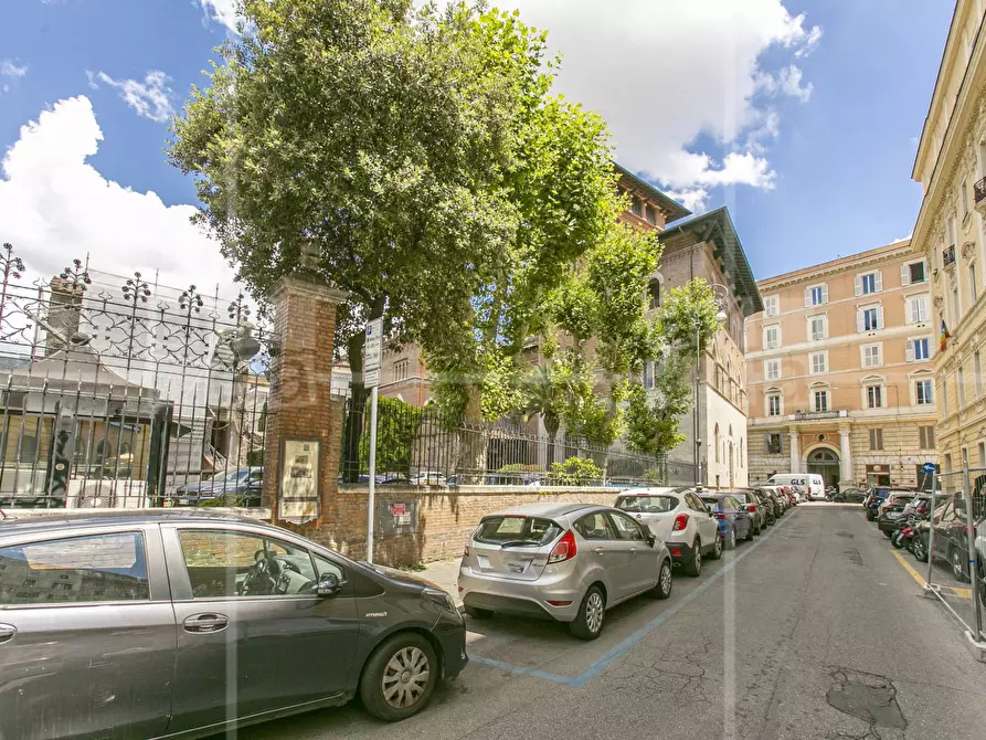 Immagine 22 di Appartamento in affitto  in Piazza Sallustio a Roma
