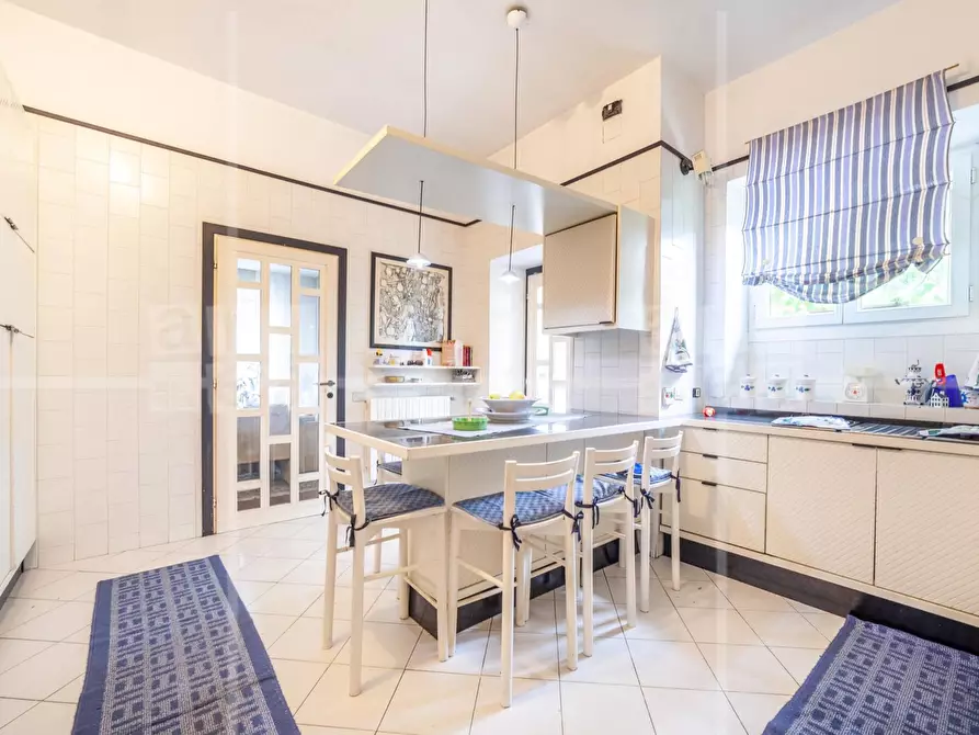 Immagine 33 di Villa in vendita  in Via Dei Laghi 32 a Ardea