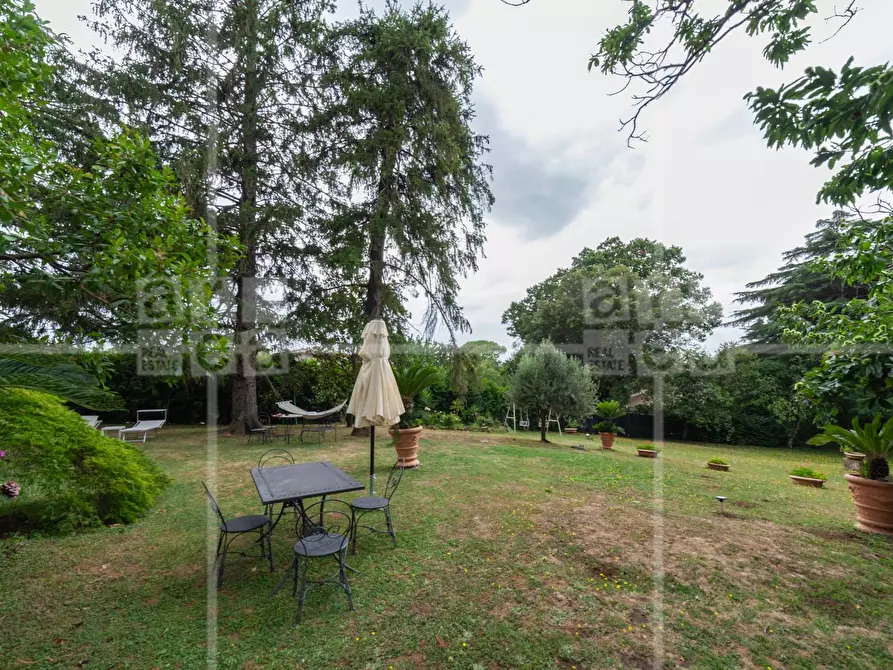 Immagine 50 di Villa in vendita  in Via Dei Laghi 32 a Ardea