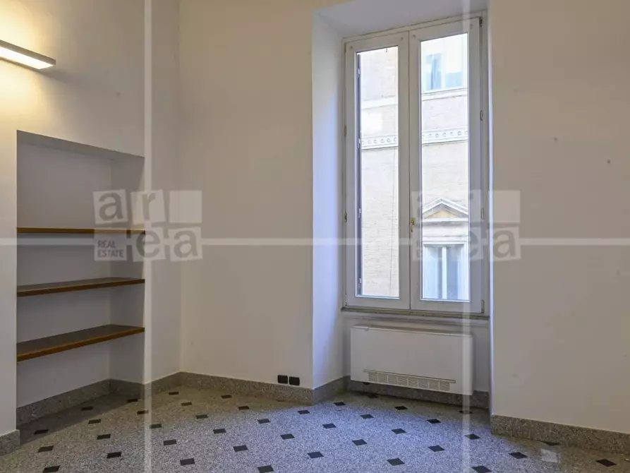 Immagine 25 di Ufficio in affitto  in Via Quattro Novembre a Roma