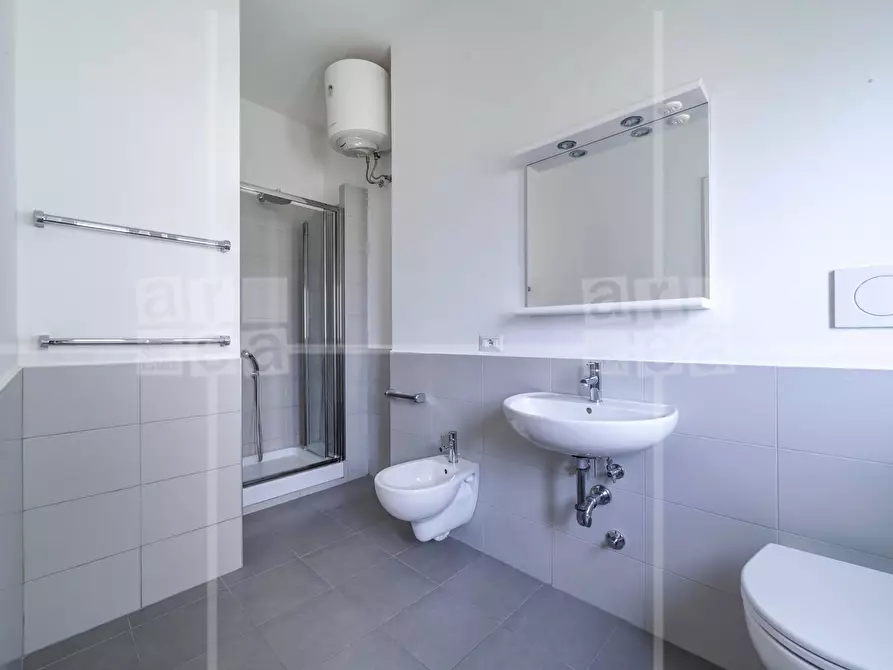 Immagine 17 di Appartamento in affitto  in Via Fiera Di Primiero 20 a Roma