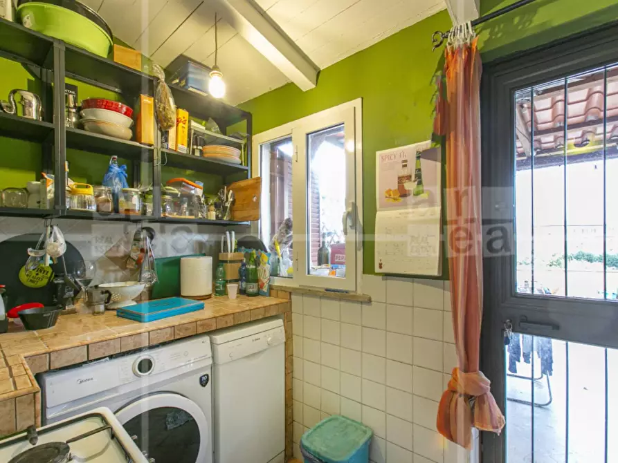 Immagine 12 di Casa indipendente in vendita  in Via Del Mandrione a Roma