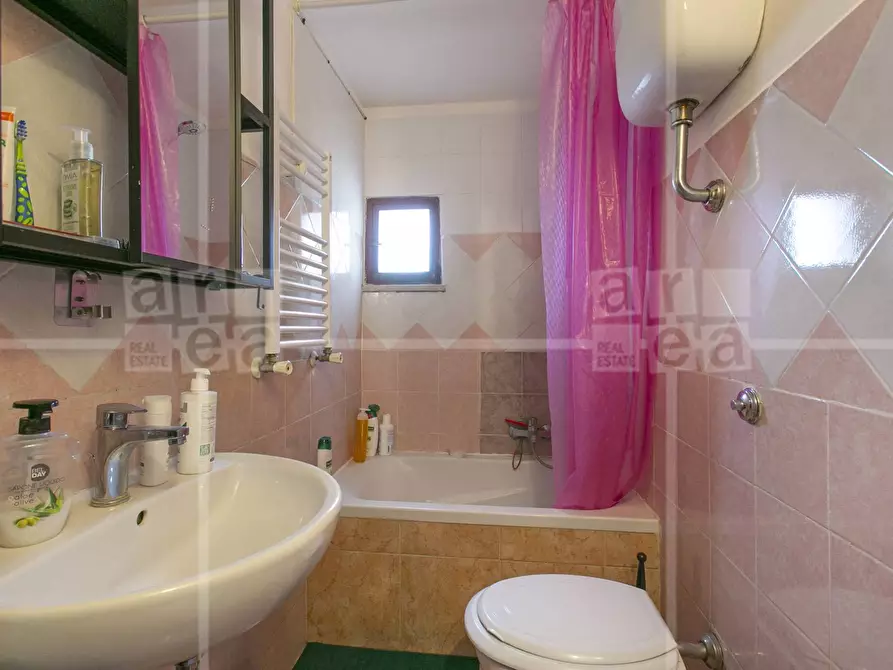 Immagine 13 di Casa indipendente in vendita  in Via Del Mandrione a Roma