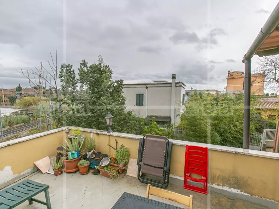 Immagine 16 di Casa indipendente in vendita  in Via Del Mandrione a Roma