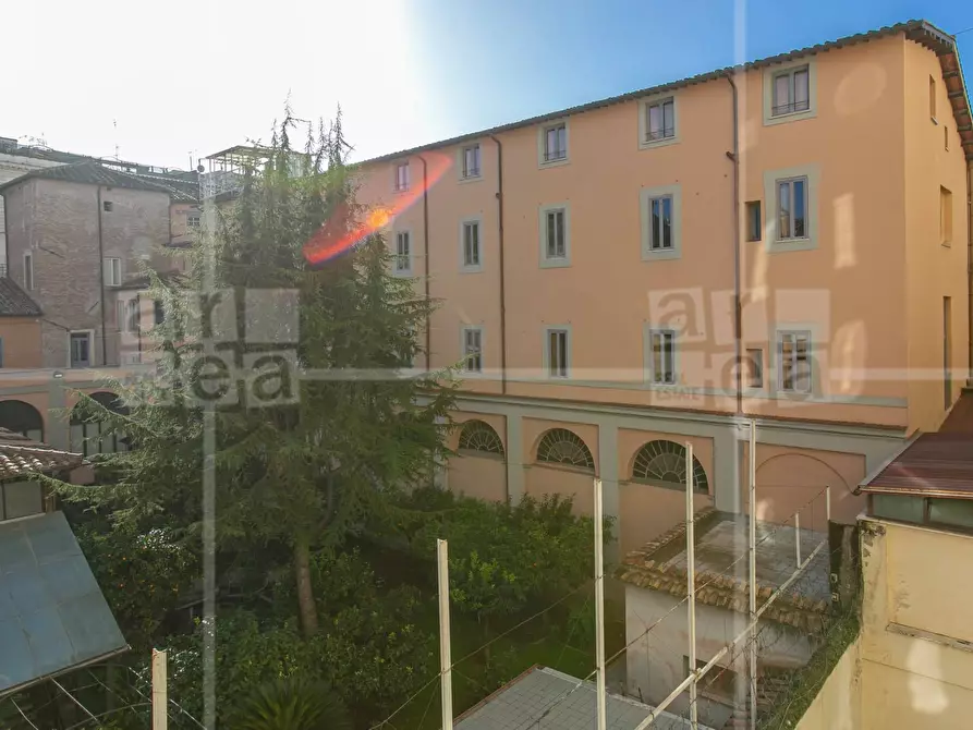 Immagine 37 di Ufficio in affitto  in Via Barberini a Roma