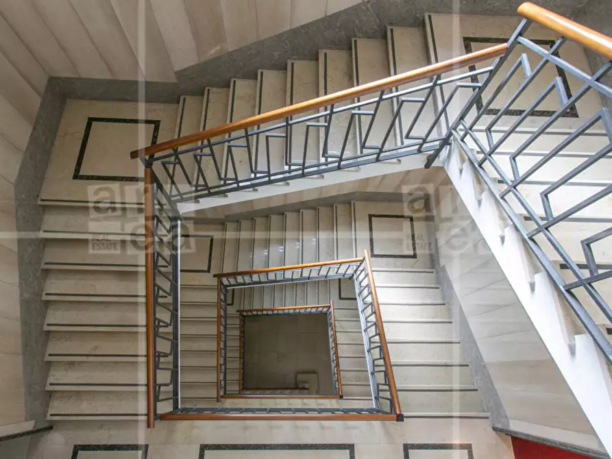 Immagine 39 di Ufficio in affitto  in Via Barberini a Roma