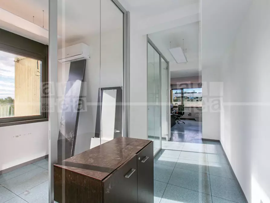 Immagine 8 di Ufficio in affitto  in Via Tiburtina 1104-1110 a Roma