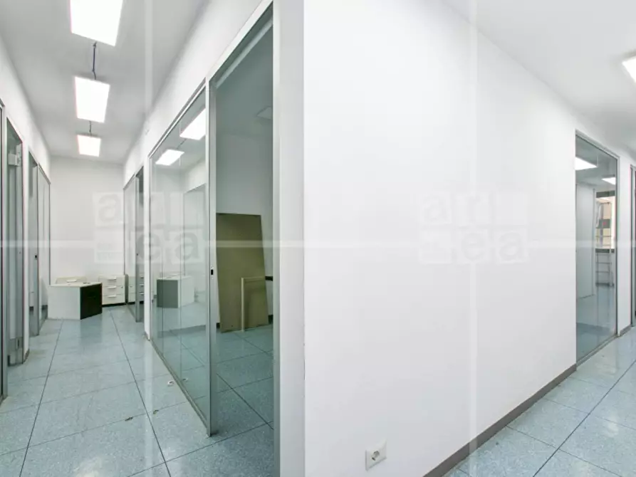 Immagine 14 di Ufficio in affitto  in Via Tiburtina 1104-1110 a Roma