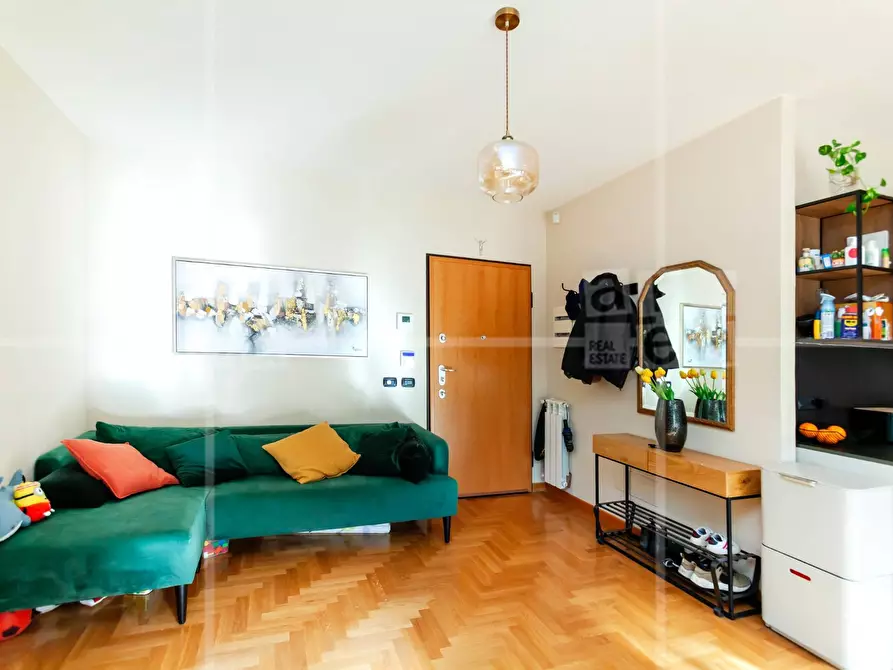 Immagine 6 di Appartamento in vendita  in Via Riva Ligure a Roma