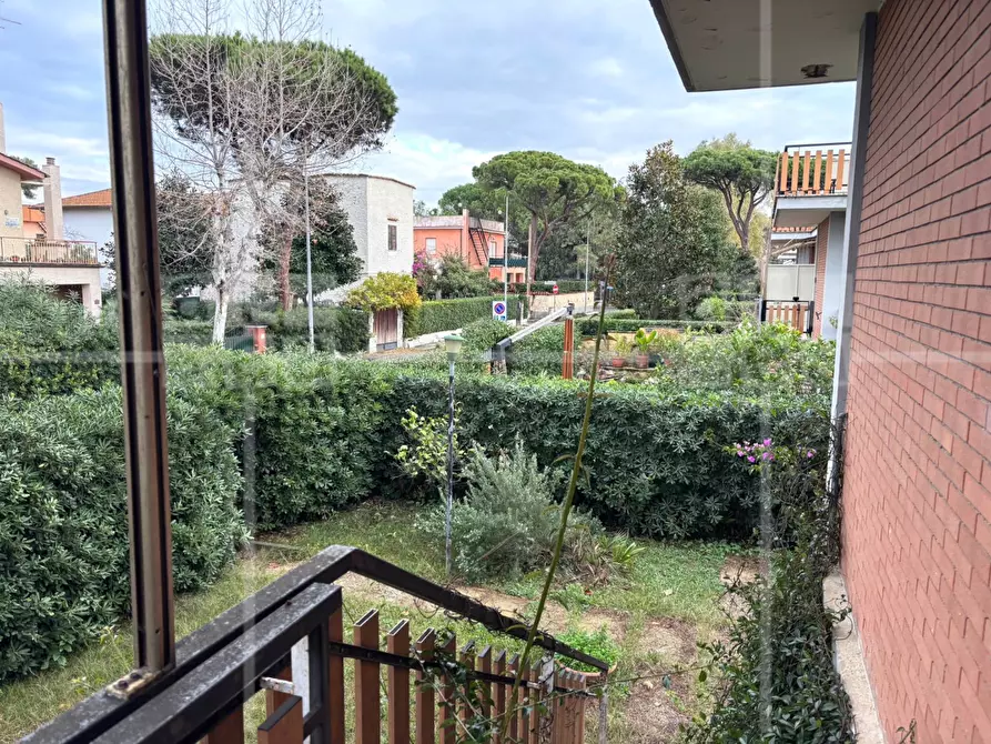 Immagine 22 di Villa in vendita  in Via Cneo Domizio a Santa Marinella