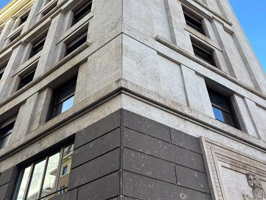 Immagine 6 di Ufficio in affitto  in Via Barberini a Roma