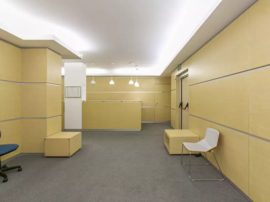 Immagine 9 di Ufficio in affitto  in Via Barberini a Roma