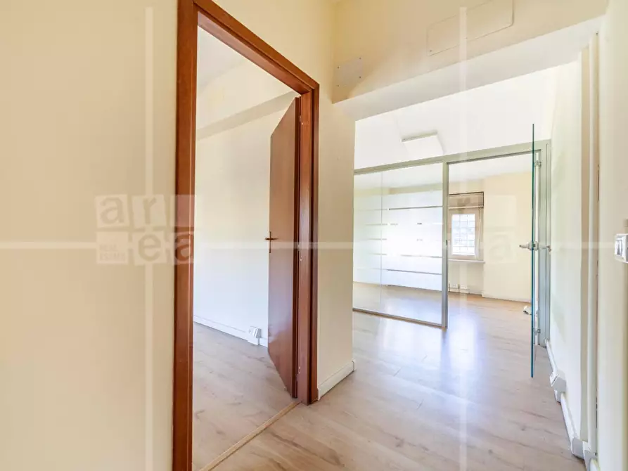 Immagine 11 di Ufficio in affitto  in Via Flaminia a Roma