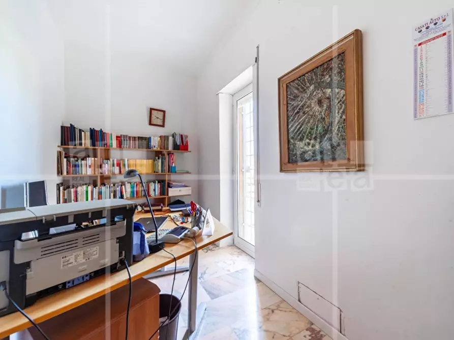 Immagine 19 di Appartamento in vendita  in Via Monte Bianco a Guidonia Montecelio