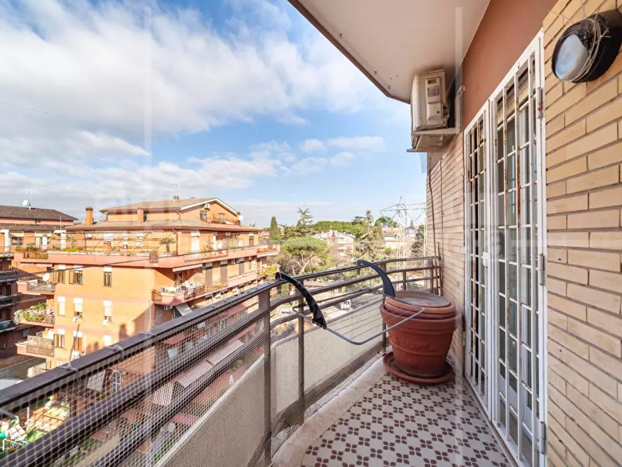 Immagine 22 di Appartamento in vendita  in Via Monte Bianco a Guidonia Montecelio