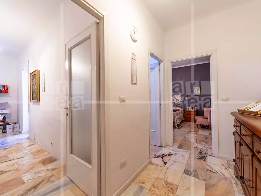 Immagine 6 di Appartamento in vendita  in Via Monte Bianco a Guidonia Montecelio