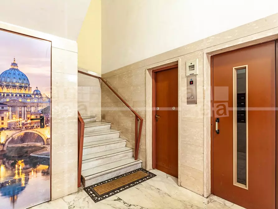 Immagine 19 di Appartamento in vendita  in via tiburtina 384 a Roma