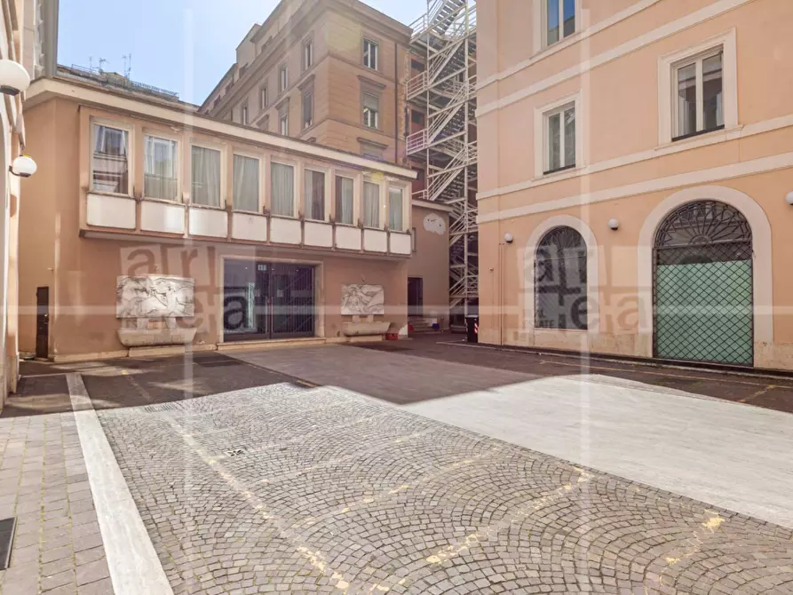 Immagine 37 di Ufficio in affitto  in Via Nazionale 131 a Roma