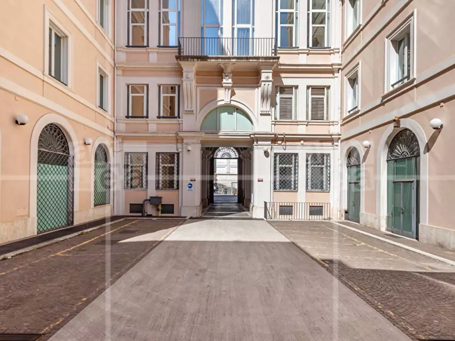 Immagine 39 di Ufficio in affitto  in Via Nazionale 131 a Roma