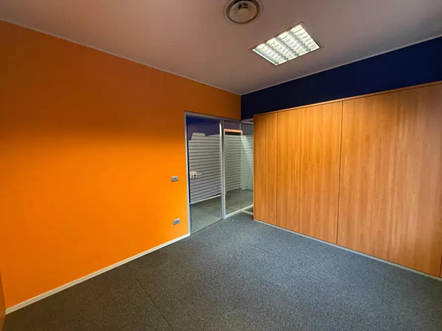 Immagine 5 di Ufficio in affitto  in PIazza Euclide 36 a Roma