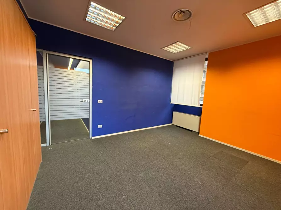 Immagine 10 di Ufficio in affitto  in PIazza Euclide 36 a Roma