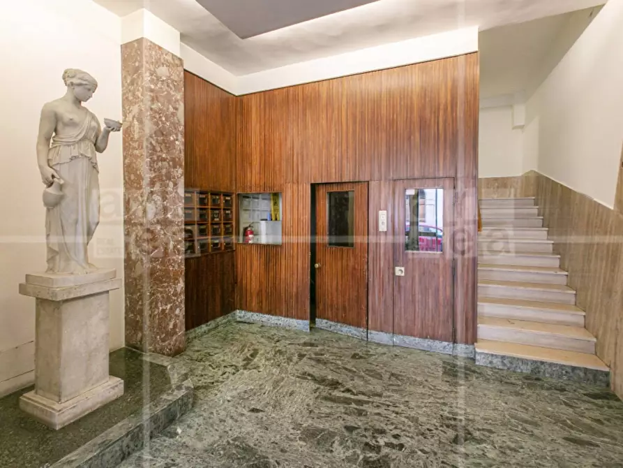 Immagine 27 di Appartamento in vendita  in Via Delle Zoccolette 30 a Roma