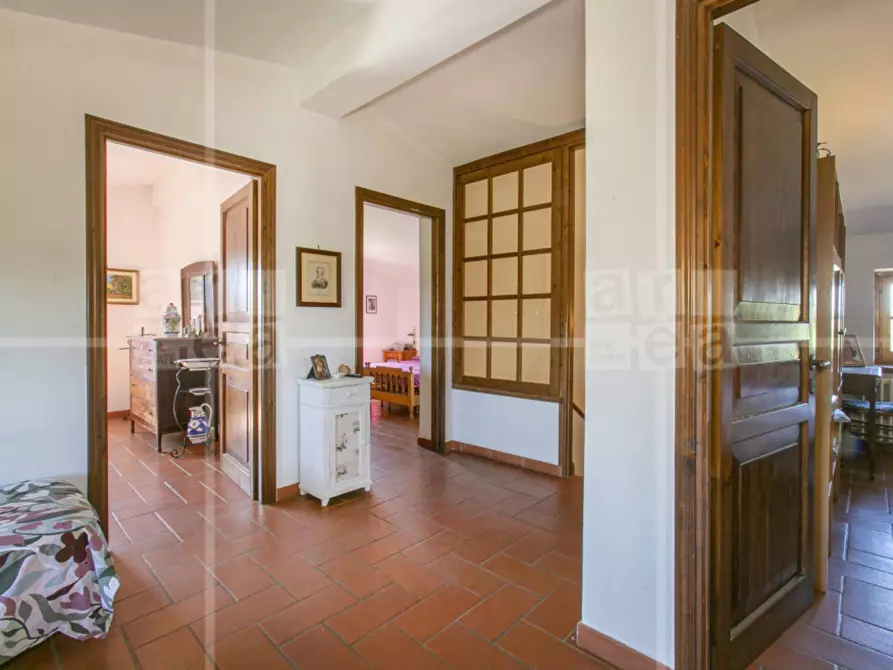 Immagine 19 di Villa in vendita  in Via Francesco Perrella a Roma