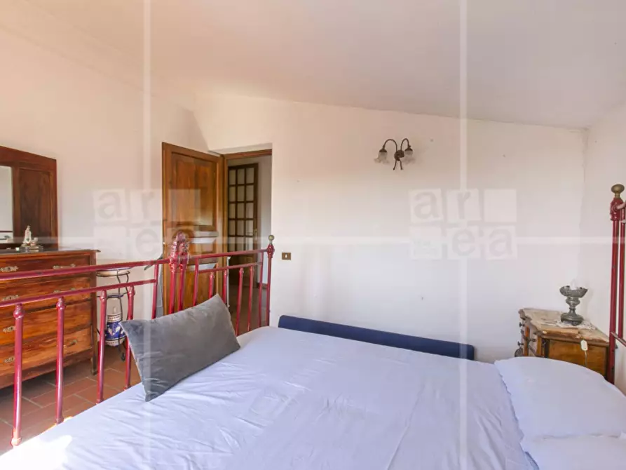 Immagine 23 di Villa in vendita  in Via Francesco Perrella a Roma