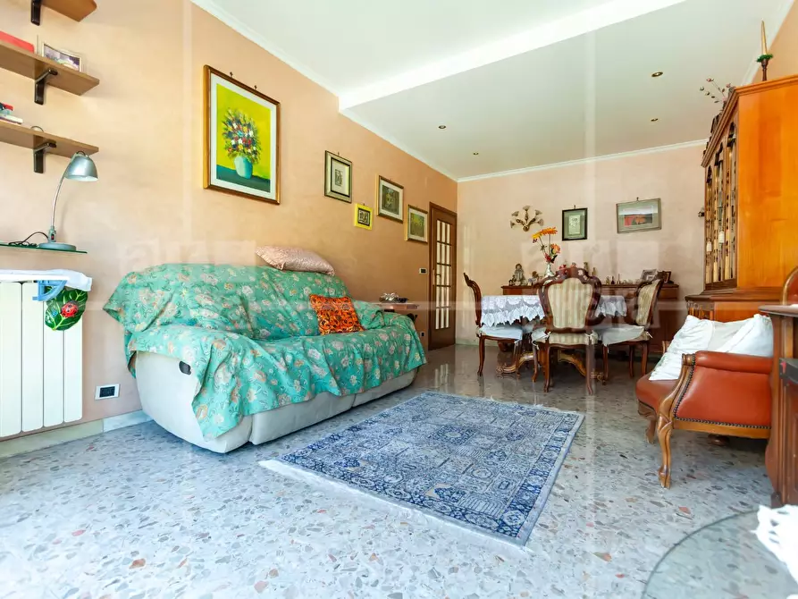 Immagine 4 di Appartamento in vendita  in Viale Guglielmo Marconi a Roma