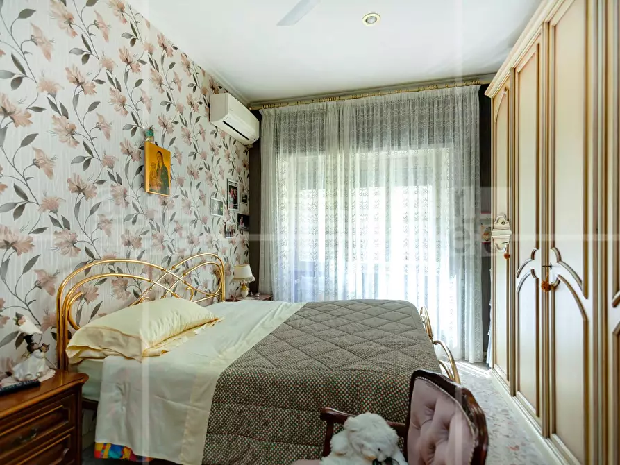 Immagine 11 di Appartamento in vendita  in Viale Guglielmo Marconi a Roma