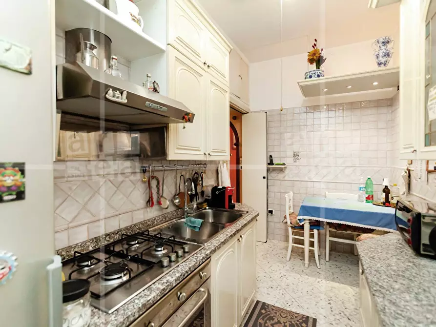 Immagine 16 di Appartamento in vendita  in Viale Guglielmo Marconi a Roma