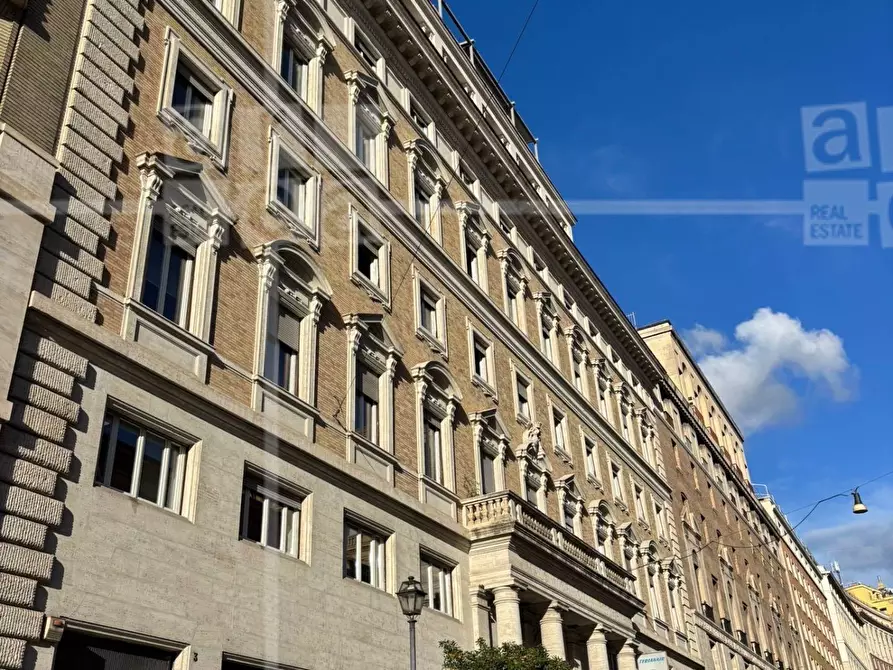 Immagine 2 di Ufficio in affitto  in Via Barberini a Roma