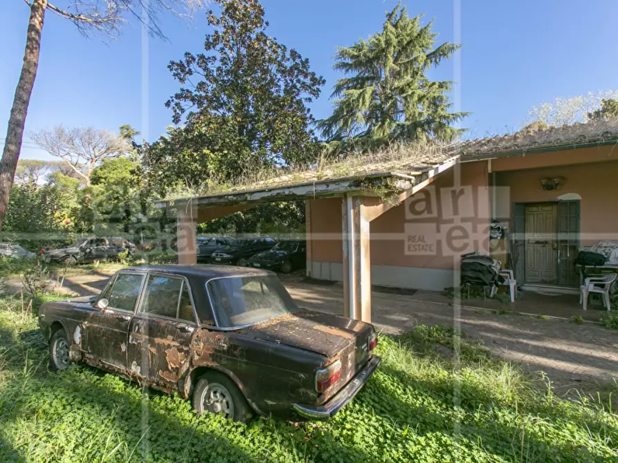 Immagine 22 di Villa in vendita  in Via Leonardo Fibonacci a Roma