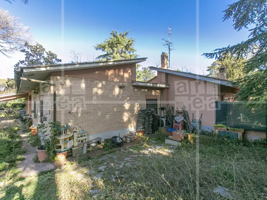 Immagine 25 di Villa in vendita  in Via Leonardo Fibonacci a Roma