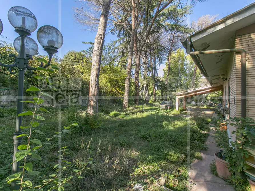 Immagine 27 di Villa in vendita  in Via Leonardo Fibonacci a Roma