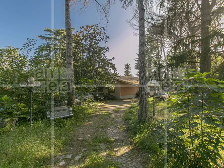 Immagine 36 di Villa in vendita  in Via Leonardo Fibonacci a Roma