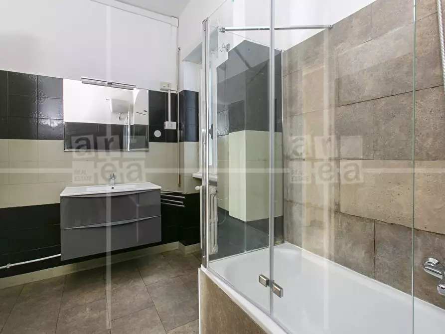 Immagine 11 di Appartamento in affitto  in Via degli Ammiragli a Roma