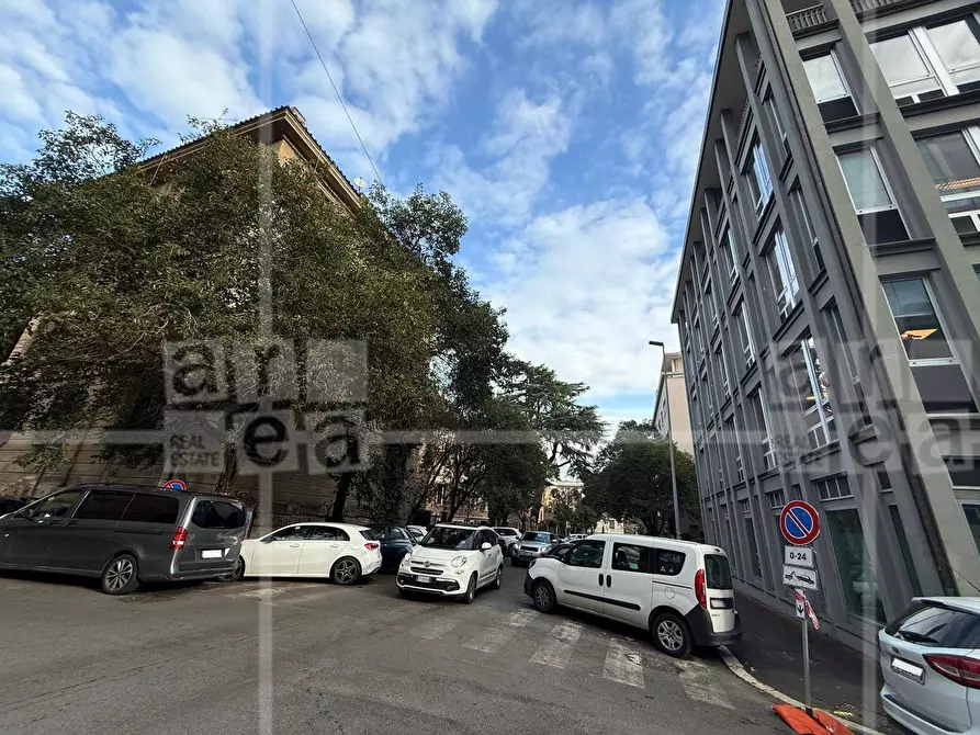 Immagine 6 di Ufficio in affitto  in Via Ombrone a Roma