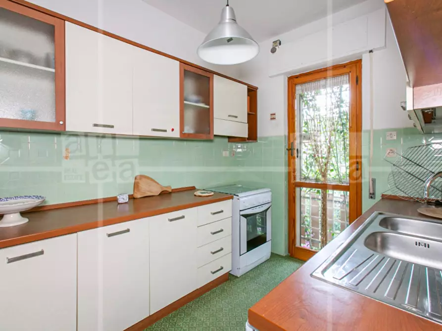 Immagine 23 di Villa in vendita  in Via Cneo Domizio a Santa Marinella