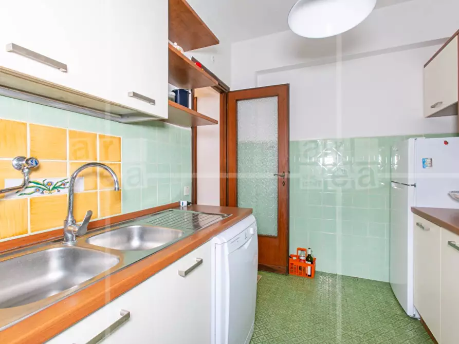 Immagine 25 di Villa in vendita  in Via Cneo Domizio a Santa Marinella