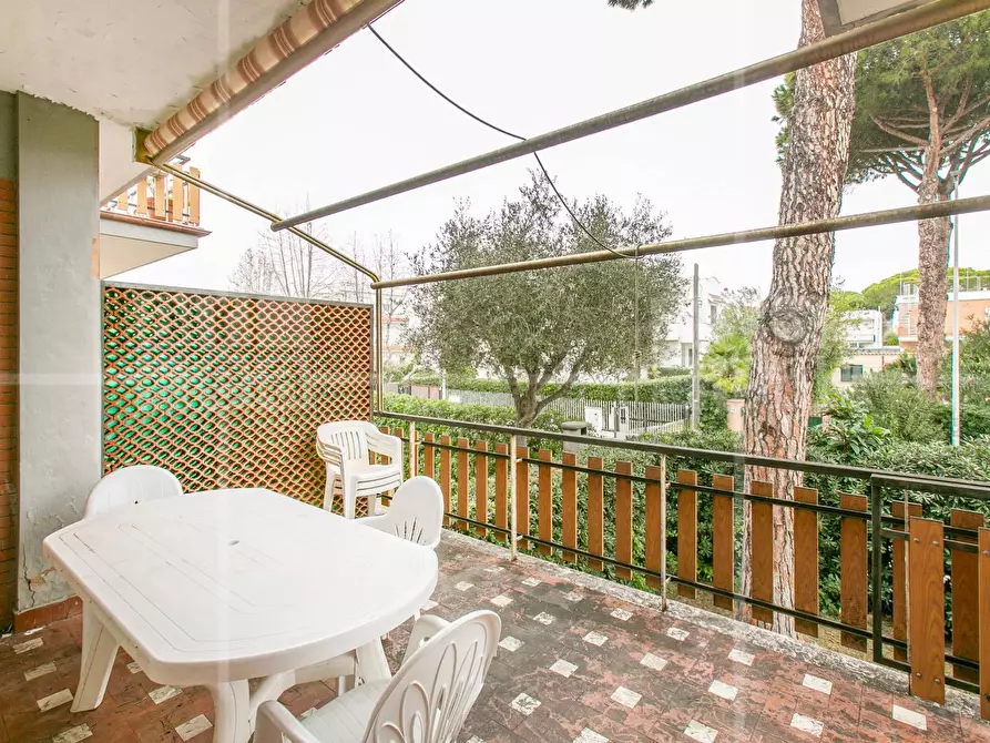 Immagine 31 di Villa in vendita  in Via Cneo Domizio a Santa Marinella