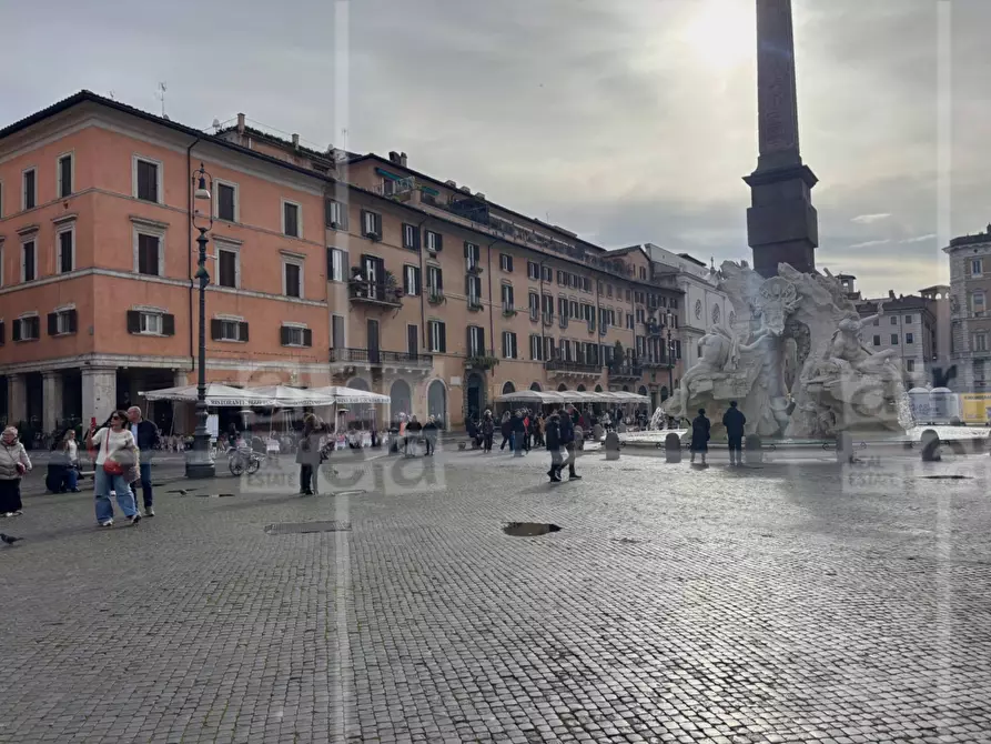 Immagine 2 di Appartamento in vendita  in Vicolo delle Vacche a Roma