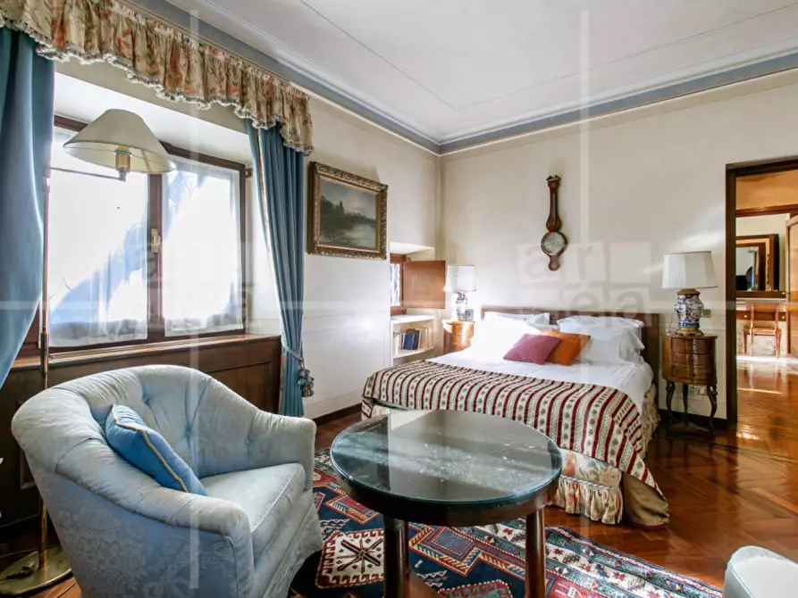 Immagine 26 di Villa in vendita  in Via Appia Antica a Roma