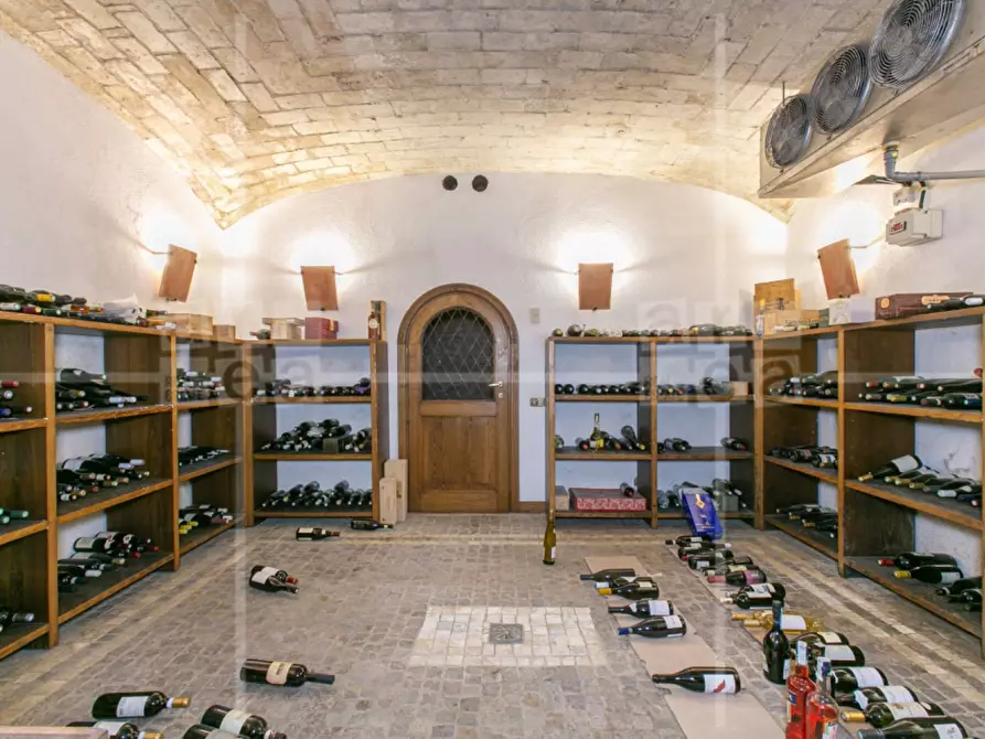 Immagine 42 di Villa in vendita  in Via Appia Antica a Roma