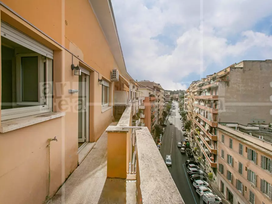Immagine 23 di Appartamento in affitto  in Via Delle Fornaci a Roma